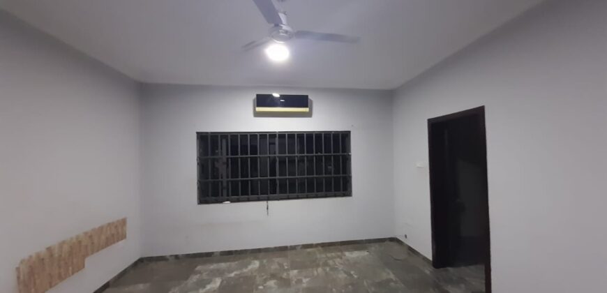 3-BEDROOM APARTMENT FOR RENT AT EAST AIRPORT