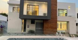 5 bedroom townhouse forsale @ Botwe School-Junction