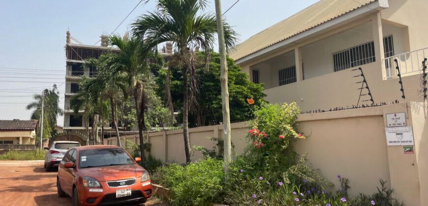 3bedroom house all ensuite with a study and 2bed out house to let at Dzorwulu