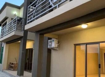 SALAMA PARK 3BEDROOM FURNISHED DUPLEX APARTMENT FOR RENT. VERY NEAT