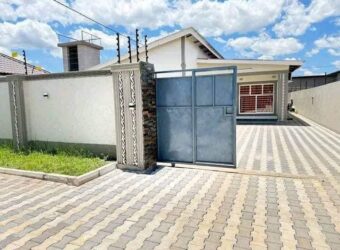 3 BEDROOMED (MSC) STAND ALONE HOUSE FOR SALE