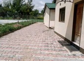 *FLATS FOR RENT IN LUSAKA WEST NEAR ZAMBIA OPEN UNIVERSITY!!*