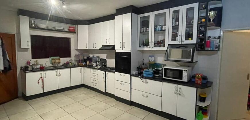 3 Bedroomed House For Rent Block 10: Gaborone