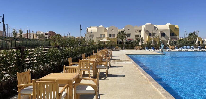 Price reduction! Now only £17,500 – 1 bedroom apartment with high ceilings in Makadi Heights Resort