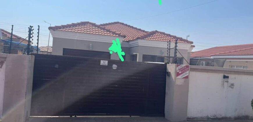 3 Bedroomed House For Rent Block 10: Gaborone