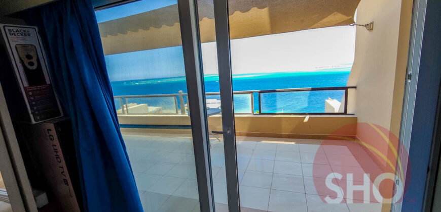 Wow: Panoramic sea view 3 bed apartment with huge terrace on the View Resort,