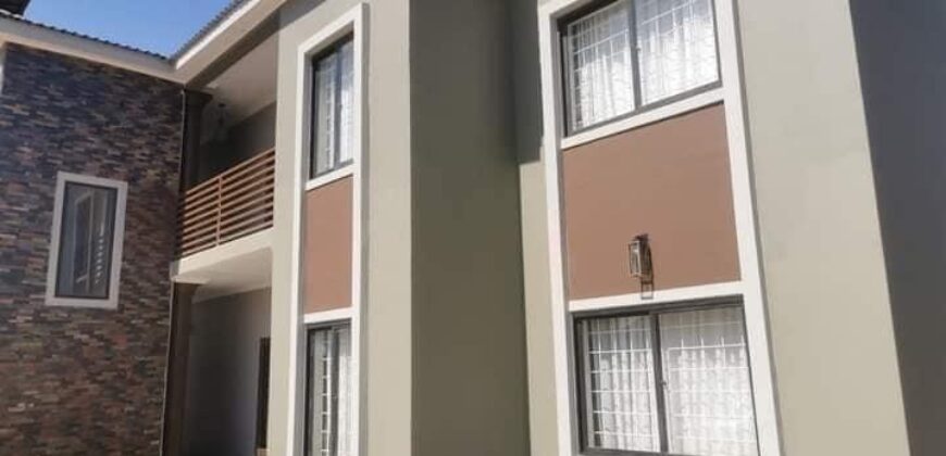 Bedroom Flat Master self contained In PHI High Cost