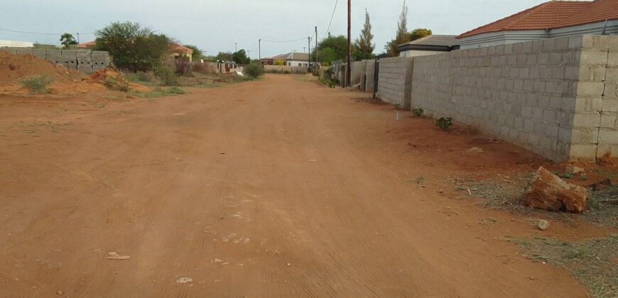 900sqm empty residential plot in Tlokweng