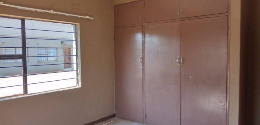 2 bedroomed apartment for rental in Lenganeng, Tlokweng