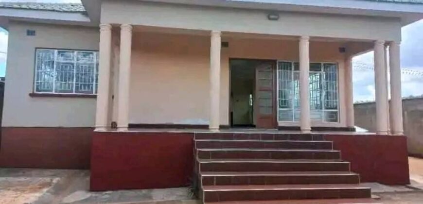 4 bedrooms house for rent in lilongwe area 17