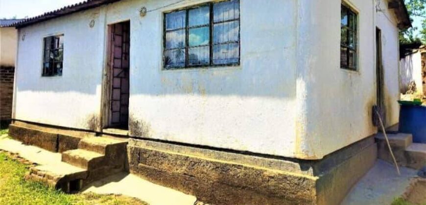 *2BEDROOM HOUSE FOR SALE @ KANJEDZA, BLANTYRE*