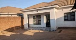 3 BEDROOMS HOUSE FOR SALE AREA 49 NEW SHIRE