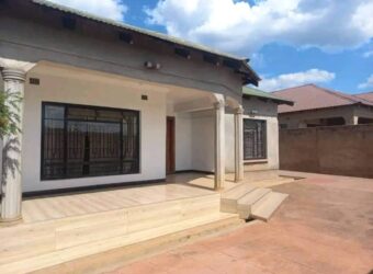 4 BEDROOMS HOUSE FOR SALE IN NEW SHIRE WITH GUEST WING