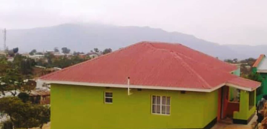 *3BEDROOM HOUSE FOR SALE @ NYAMBADWE, BLANTYRE*