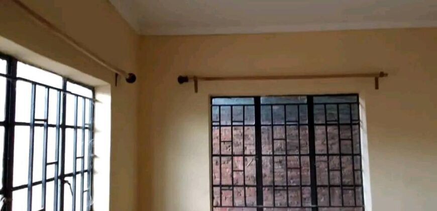 √3 BEDROOMS HOUSE FOR SALE IN AREA 25/3 WITH WATER TANK