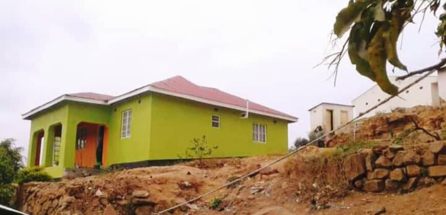 *3BEDROOM HOUSE FOR SALE @ NYAMBADWE, BLANTYRE*