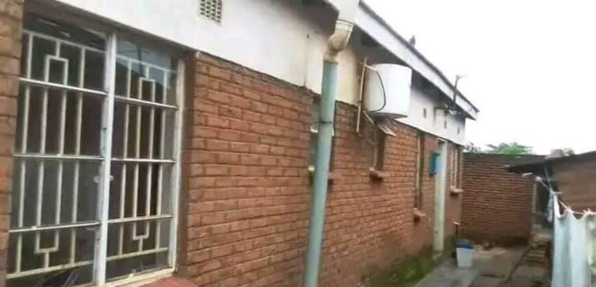 3bedroom House for sale in lilongwe area 24 katondo