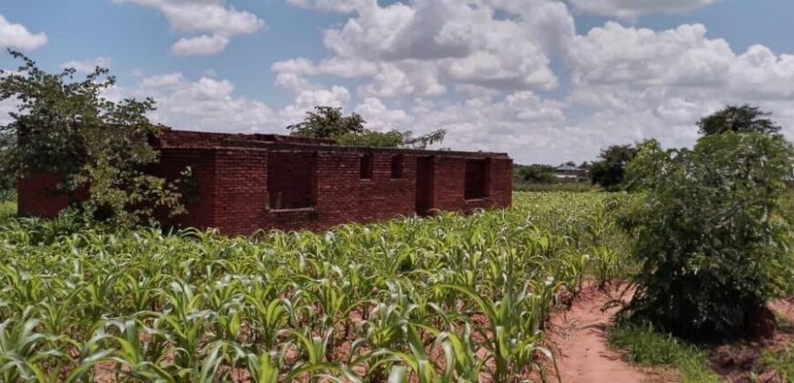 UNFINISHED HOUSE FOR SALE AREA 38 BYPASS ROAD LILONGWE