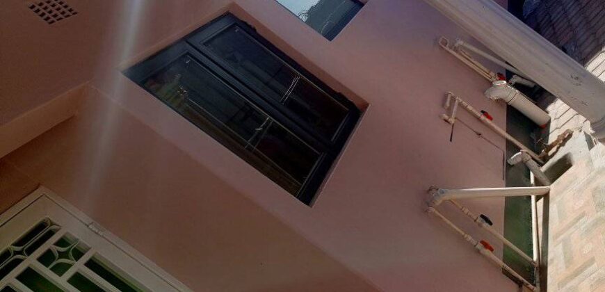 Executive 2 Bedroomed Master self contained Flat of 3 for rent in Libala south Opposite Choppies shopping complex