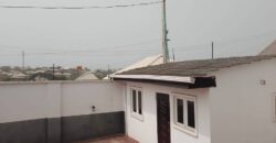 For sale!! 3 bedrooms flat bungalow with a room sef contained,all modern facilities, both interior and exterior at Jiboye apata Ibadan