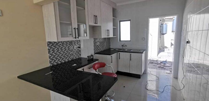 One bedroom House for rent in Kopong