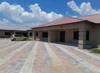 NEWLY BUILT 3 BEDROOMED FLATS (MSC) IN MAKENI KONGA!*