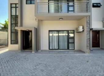 3 bedroomed duplex flat RENT – Rhodespark