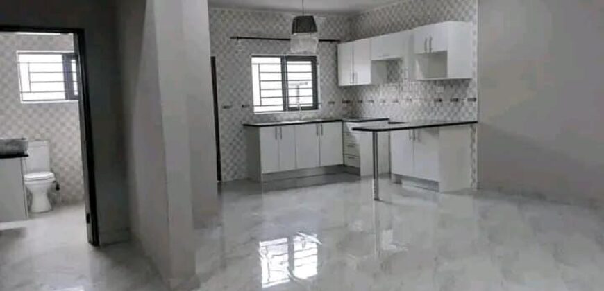 2 Bedroomed Executive Flat For Rent in New Kasama Near M-Phase Area Off Ring Road.