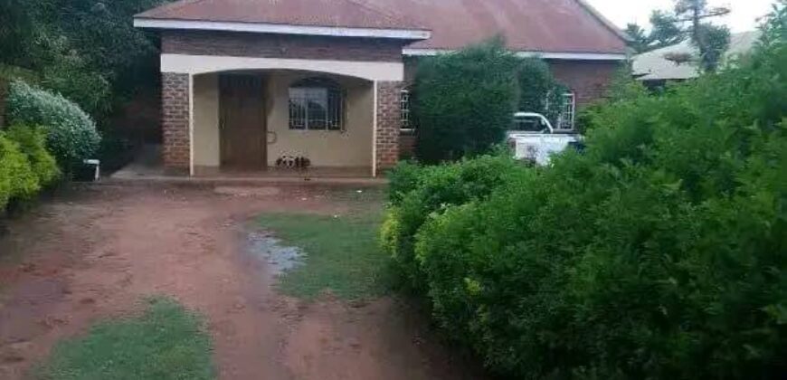 3 bedroom House for sale in lilongwe area 25A