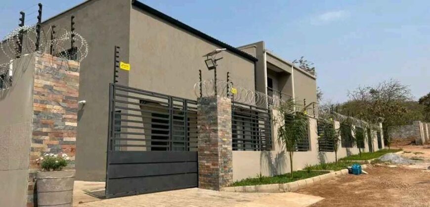 SALE/RENT: NEW KASAMA – A 4 bedroom house in a yard with 2 other houses