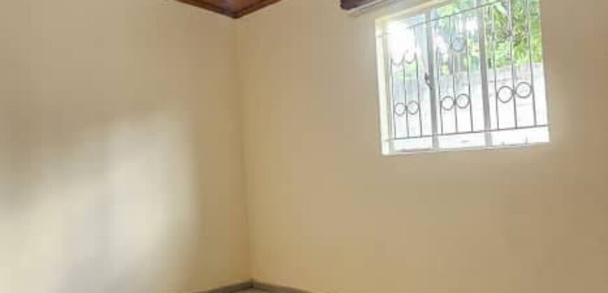 THREE BEDROOM STANDALONE HOUSE FOR RENT IN AVONDALE