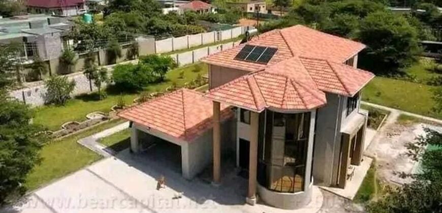 4 Bedroomed Executive Double Storely House For Sale in State Lodge.