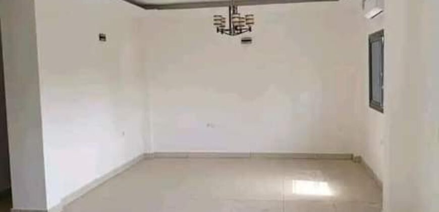 Appart en Duplex 3 Chambres | 800000 Fcfa