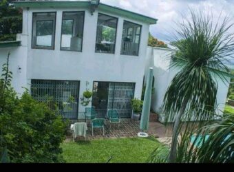 A BEAUTIFUL 4 BEDROOM, 2 EN-SUITES ROOM FOR SALE AT MALAWI,Nyambadwe