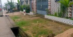 DUPLEX EN VENTE À DOUALA – JAPOMA 200000000Fcfa