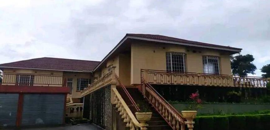 Executive 3BEDROOM HOUSE FOR SALE AT MALAWI namiwawa