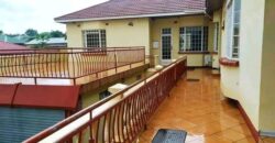 Executive 3BEDROOM HOUSE FOR SALE AT MALAWI namiwawa