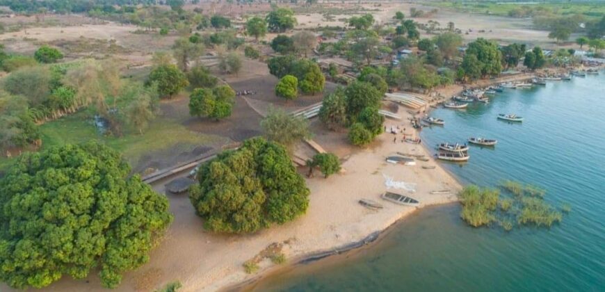 Beach Land for Sale : Mangochi, Kholowere Village, T/A Kapichi 