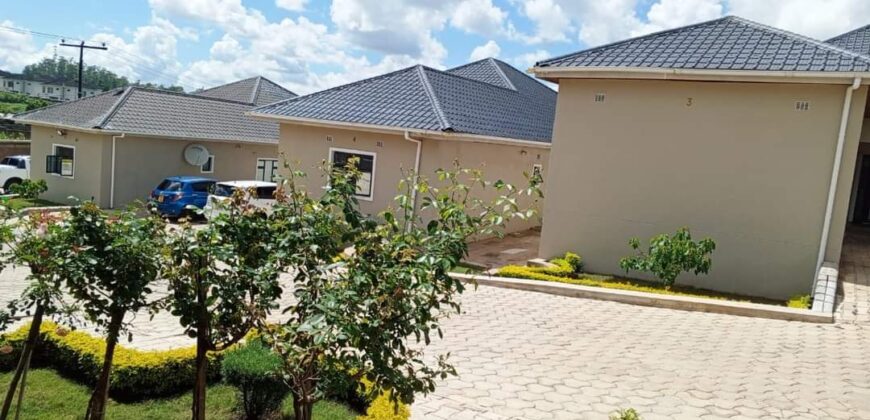 3BEDROOM HOUSE FOR RENT AT MALAWI