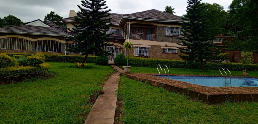 A BEAUTIFUL 7 BEDROOM EN-SUITES FOR SALE AT MALAWI