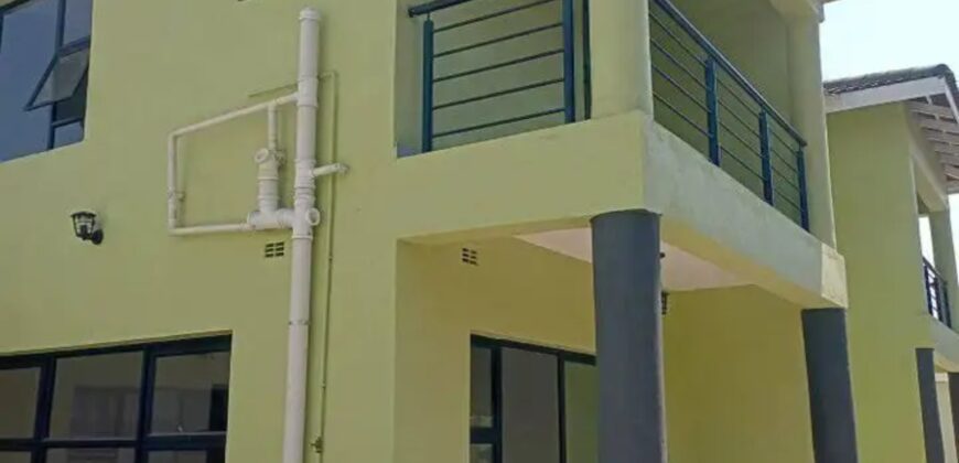 _GREENDALE 3BEDROOMED DUPLEX CLUSTER_*