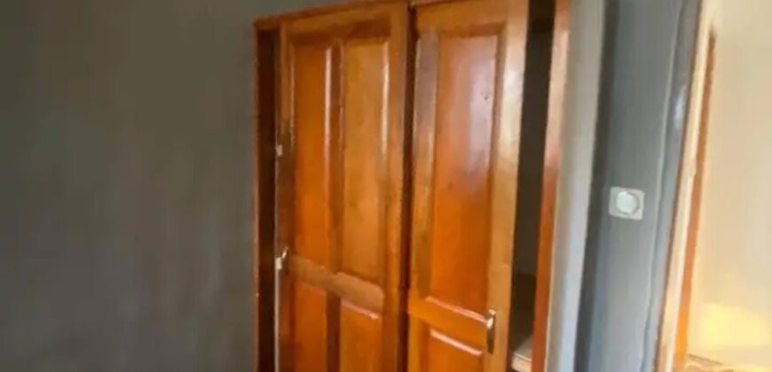 Top classy 2bedroom 1toilet available in Cameroon-Buea.