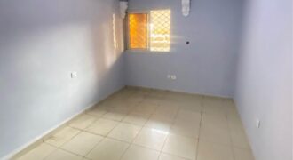 Classy 2Bedroom 2toilet apartment available at street, Buea.