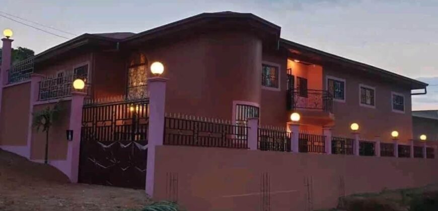 NEWLY BUILT BUILDING FOR SALE IN YAOUNDÉ NKOABANG