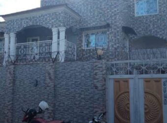 A BEAUTIFUL 5 BEDROOM HOUSE FOR SALE AT GAMBIA -SUKUTA