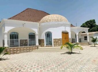 House for sale at GAMBIA