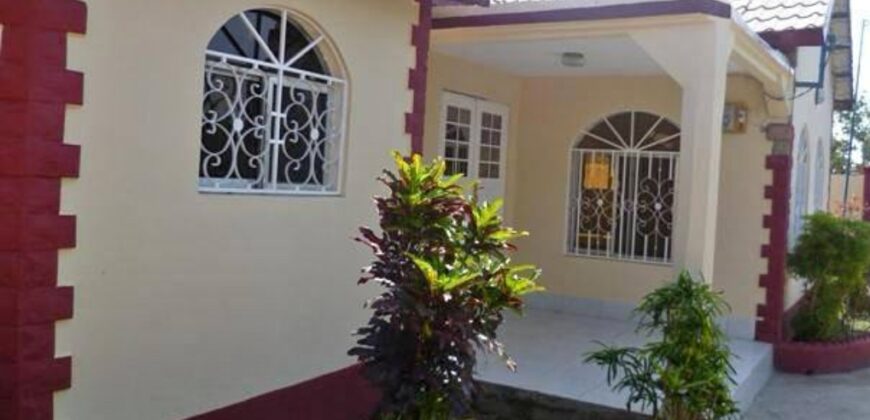 House for sale at GAMBIA