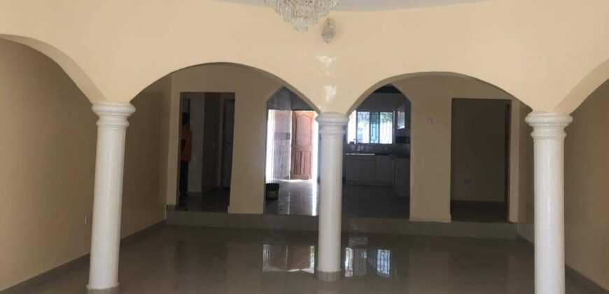 House for sale at GAMBIA