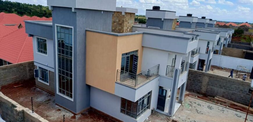 4-Bedroom Mainsionette+Dsq Loc-Kenyatta Kenyatta ,Plinth area