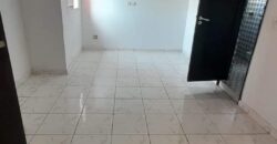 RIVIÉRA FAYA ABCENTER LOCATION D’UN JOLI APPARTEMENT DE 3 PIÈCES AU 1ER ÉTAGE AVEC 02 SALLES SITUÉ À COCODY RIVIERA ABATTA DERRIÈRE AB CENTER (DALIA FLEUR)